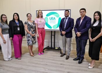 Após reunião com o TCE-AM, reitor da UEA anuncia núcleo da Ouvidoria da Mulher