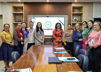 TCE-AM apresenta programa ‘Aluno Ouvidor’ para coordenação da Seduc