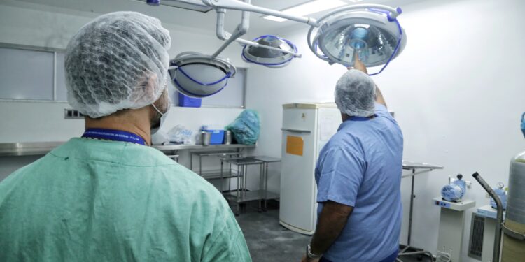 Em Manaus, Hospital Francisca Mendes é alvo de blitz do Tribunal de Contas