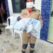Em Manaus, bombeiros resgatam recém-nascido deixado dentro de uma caixa