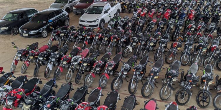 Leilão do Detran-AM: Visitação de carros e motos tem início na quarta-feira