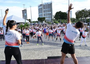 Mais de 200 pessoas participam de caminhada do Tribunal de Contas