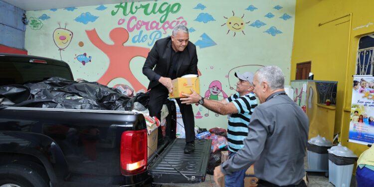TCE-AM em Ação: Páscoa Solidária arrecada quase 10 mil itens e R$ 25,2 mil em PIX