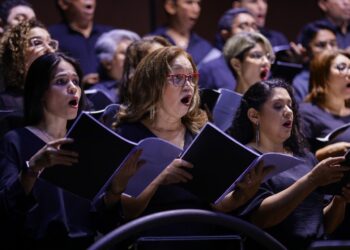 Amazonas Filarmônica e Coral do Amazonas se reúnem mais uma vez no palco do Teatro Amazonas