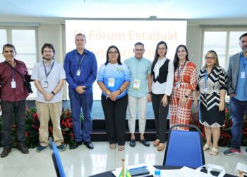 Equipe do TCE-AM fortalece debate em Fórum da Educação