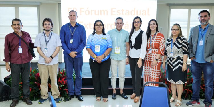 Equipe do TCE-AM fortalece debate em Fórum da Educação