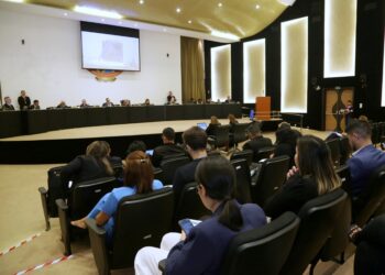 TCE-AM reprova contas da Câmara de Uarini e aplica multa de R$ 50 mil à presidente da Casa