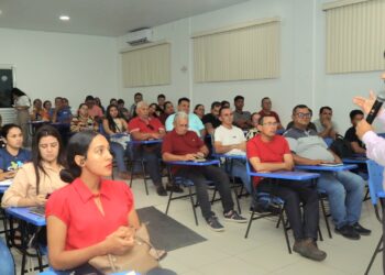 Escola de Contas Públicas do TCE-AM avança pelo interior com curso sobre Nova Lei de Licitações