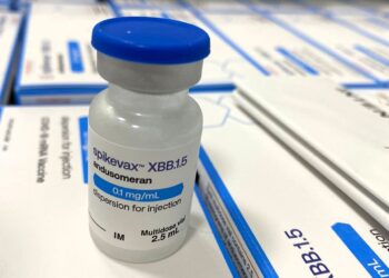 Amazonas adota nova estratégia de vacinação contra covid-19 com imunizante monovalente XBB SpikeVax