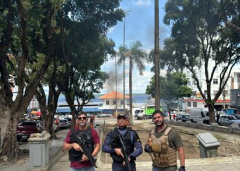 Homem procurado por estupro é preso durante operação Choque de Ordem, no Centro de Manaus 