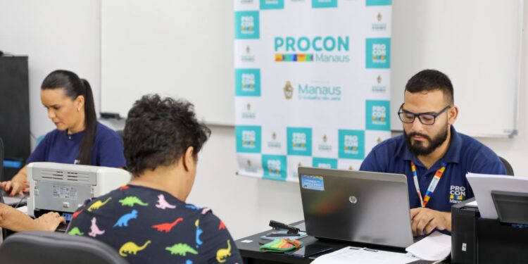Prefeitura realiza ‘Procon Manaus nos Bairros’ nas zonas Sul e Centro-Sul