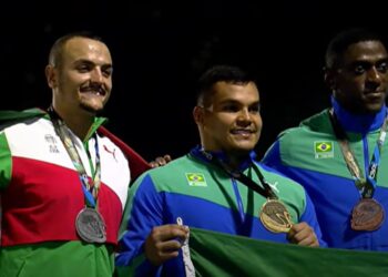 Pedro Nunes quebra recordes brasileiro e sul-americano e garante o ouro no Ibero-Americano