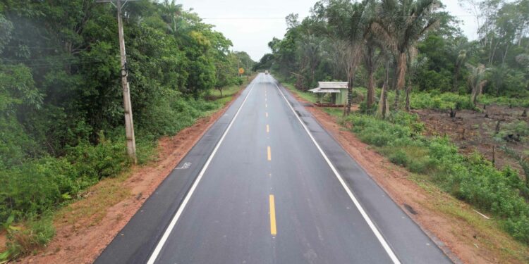 MPAM e Seinfra celebram TAC por andamento de obras da rodovia AM-010