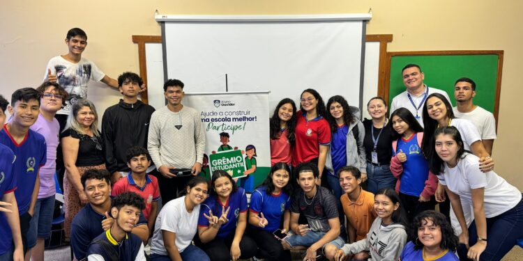 Ouvidoria do TCE-AM leva projeto ‘Aluno Ouvidor’ para o Amazonas