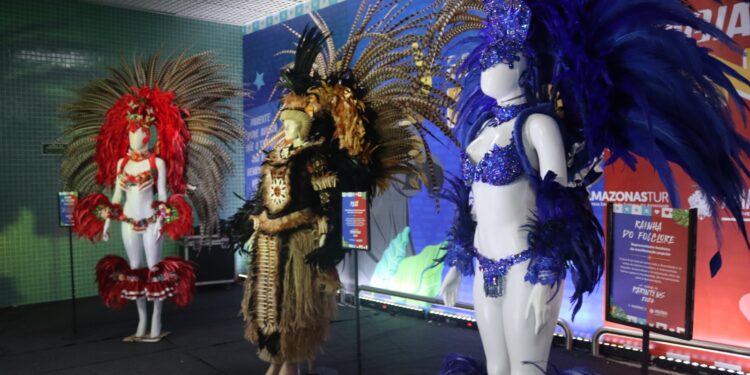 Festival de Parintins 2024: Amazonastur lança exposição “Embarque na magia de Parintins”