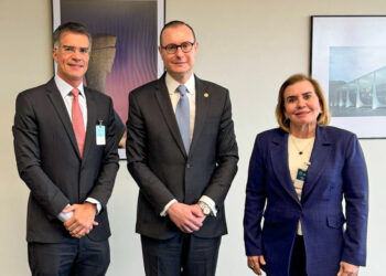 Presidente do TCE-AM se reúne com ministro do STF para alinhar entendimento sobre prescrição