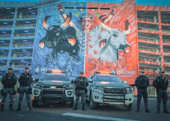 Parintins: Saiba a linha direta da PM e localização de barracas de policiamento