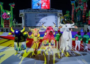 Sejusc e ACNUR levam bois Boiola e Rasgadinho para o Bumbódromo no Dia do Orgulho LGBTQIAPN+