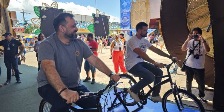Festival de Parintins 2024: Semig-AM traz energia sustentável e interatividade aos brincantes