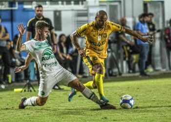 Amazonas visita Novorizontino em busca da primeira vitória fora de casa