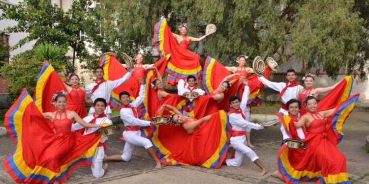 Migrantes realizam Festival Cultural Raízes da Minha Terra no União da Vitória