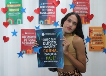 Dia do Orgulho LGBTQIAPN+: “Sonho que estou agarrada com minha nova certidão”, diz mulher trans assistida pela Defensoria Pública, em Parintins