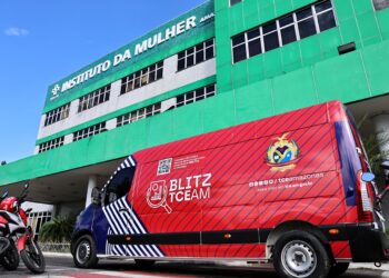 Após denúncias, Blitz do TCE-AM realiza inspeção na maternidade Dona Lindu