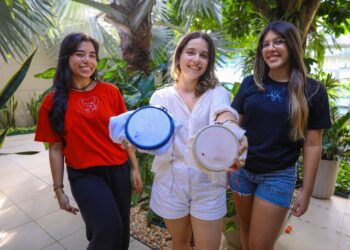 Festival de Parintins 2024: Empreendedores da moda impulsionam vendas com coleções especiais