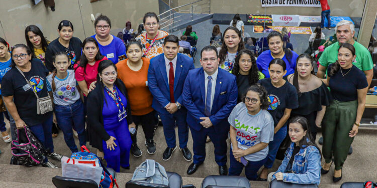 Assembleia ouve denúncias de omissão da Hapvida no tratamento de autistas