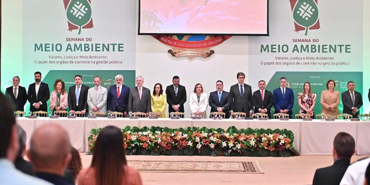 Seminário no TCE-AM debate papel dos órgãos de controle na proteção ao Meio Ambiente