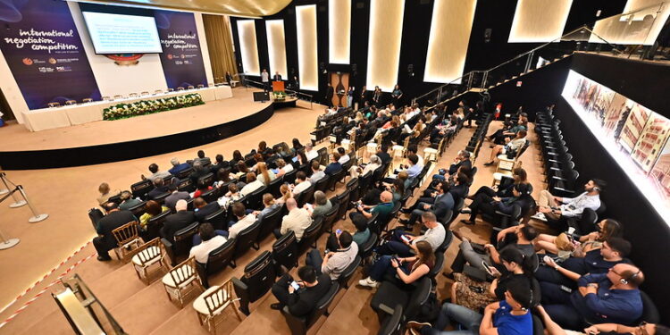 Sediada no TCE-AM, competição internacional de Direito tem início em Manaus