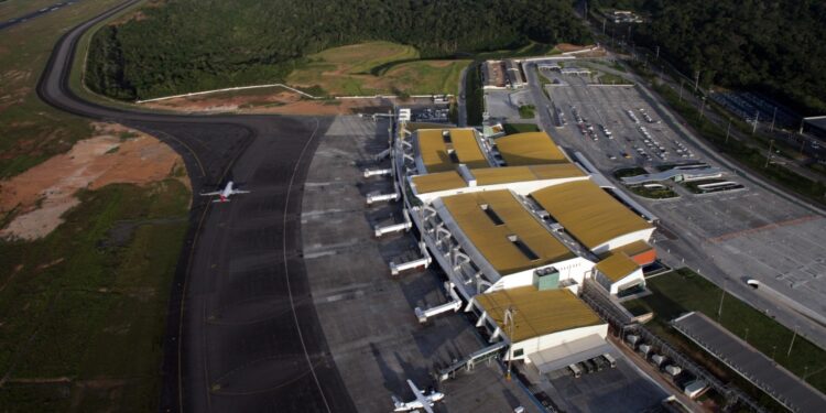 Amazonas volta a contar com voo direto que conecta Manaus e Porto Velho
