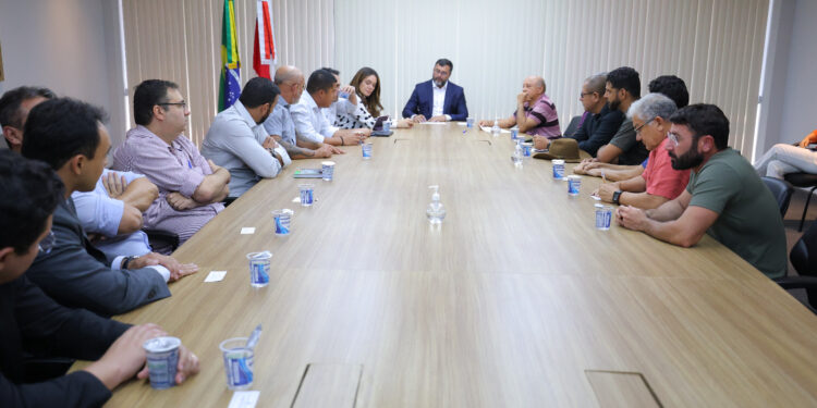 Governador Wilson Lima anuncia reajuste nas datas bases de servidores da segurança, setor primário e UEA