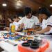 “Fiz parte da construção e vou terminar meus estudos aqui”, diz aluno que fará EJA na primeira Escola da Floresta do país