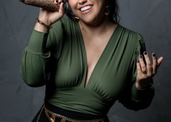 Estrela Sertaneja, Kamilla Maria Realiza On Board Show no Meio da Amazônia