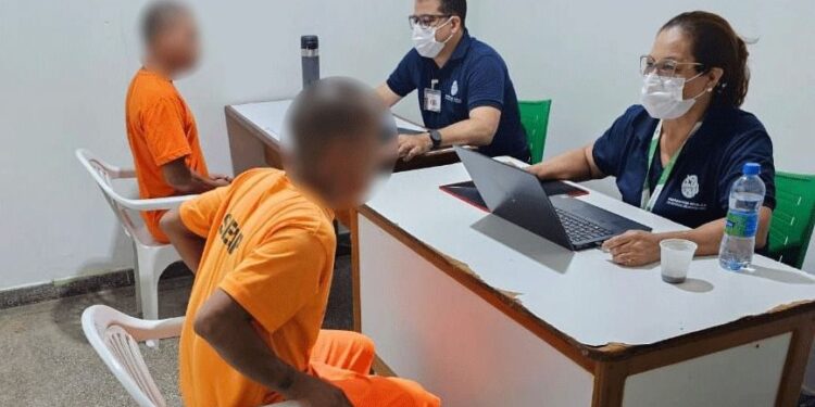Mutirões carcerários da DPE-AM no interior atenderam 100% dos detentos de Itacoatiara, Tefé, Coari e Tabatinga