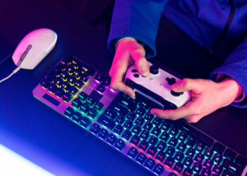 Dia do Gamer: Info Store celebra data especial para os fãs de jogos, com ação promocional