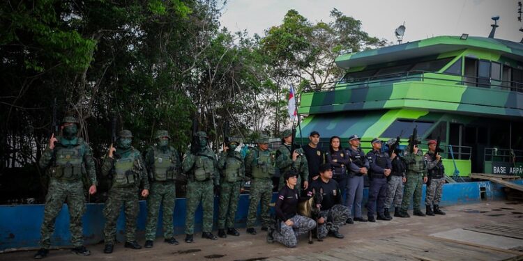Governo do Amazonas reforça ações de combate à criminalidade na calha do Rio Negro com atuação da Base Arpão 2