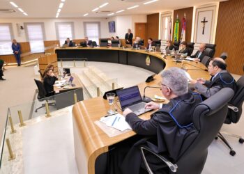 Pleno do TCE-AM nega recurso e mantém desaprovação das contas do ex-prefeito de Humaitá