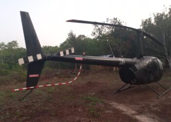 No Amazonas, polícias apreendem helicóptero e embarcação usados por traficantes