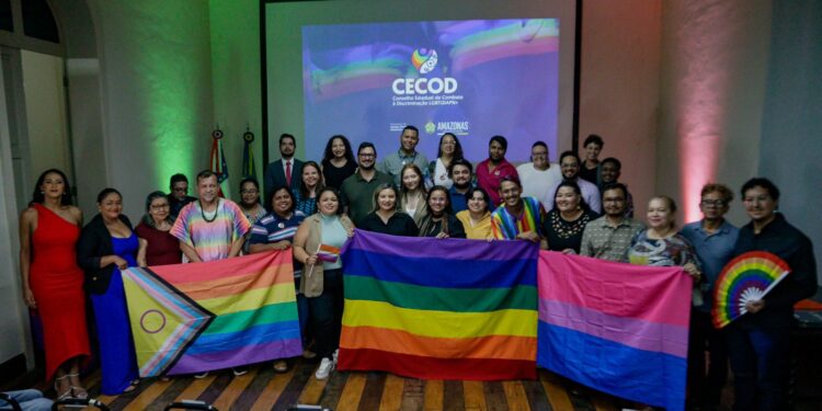 Governo do Amazonas empossa integrantes do Conselho Estadual de Combate à Discriminação LGBT