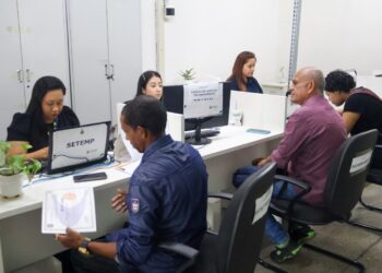 Sine Amazonas divulga 102 vagas de emprego para esta terça-feira