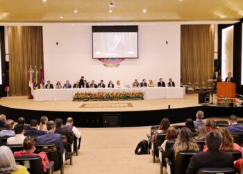 Transparência: TCE-AM reconhece defensores da boa governança pública