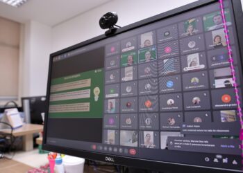 Profac 2024: TCE-AM orienta cidadão sobre participação em decisões públicas