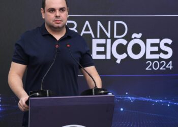 Roberto Cidade esclarece fala sobre TEA durante debate da Band Amazonas