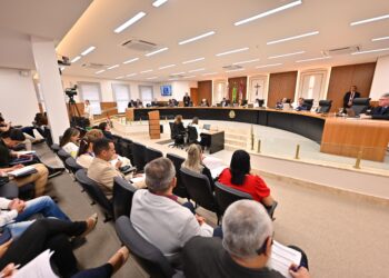 TCE-AM multa gestora do SPA da Zona Norte em 13,6 mil