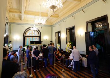 Sepultamento do escritor Márcio Souza acontece hoje (13) em Manaus
