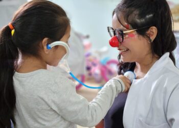 Estudantes de Medicina de Itacoatiara arrecadam brinquedos para serem doados no Dia das Crianças