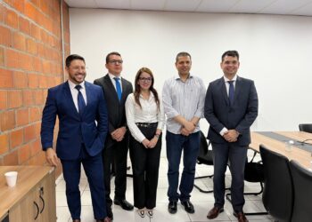 Defensoria do Amazonas obtém acordo que beneficia cerca de 300 servidores RDA