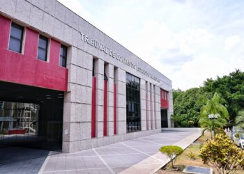 TCE-AM terá 65 processos na pauta do Tribunal Pleno desta terça-feira (1º)